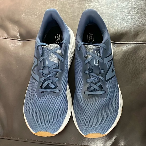 Men’s New Balance Shoes - Picture 9 of 9